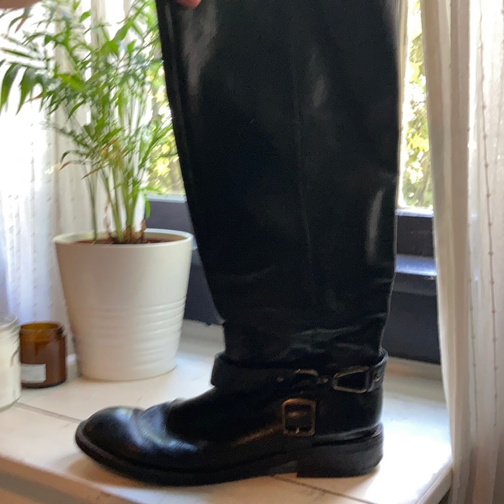 Enzo leather black boots